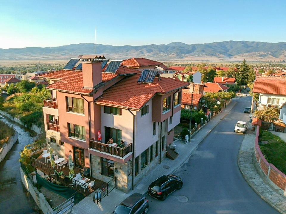 Sveti Nikola Family Hotel Szapareva Banja Kültér fotó